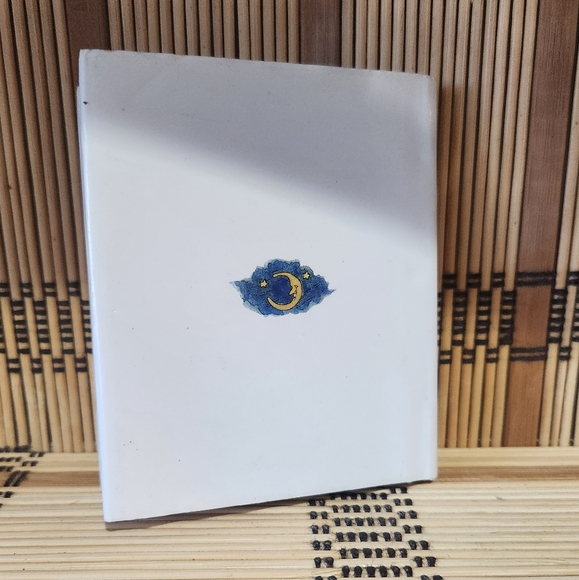 The little birth sign library, Sagittarius hardcover miniature book - Picture 2 of 4